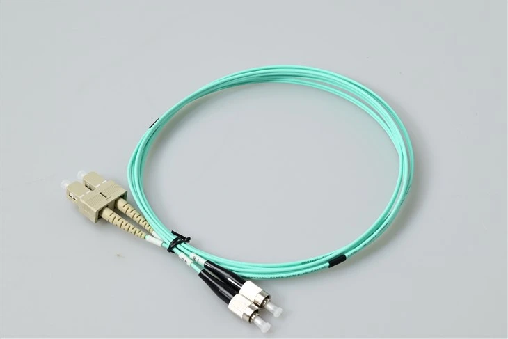 Kabel światłowodowy SC FC MM DX