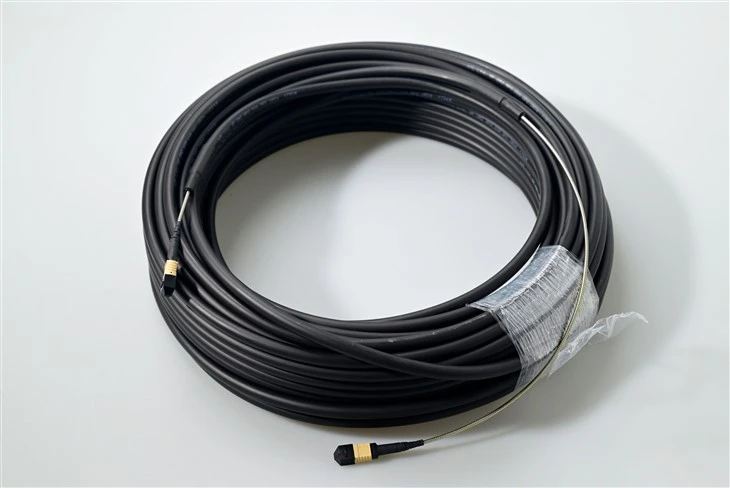 Kable światłowodowe MTP MPO Kabel pancerny